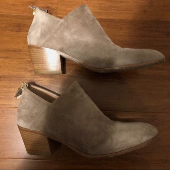 Diane Von Furstenberg Shoes - Diane Von Furstenberg Boots Size 7 Whitney Ankle Booties Taupe Suede Leather